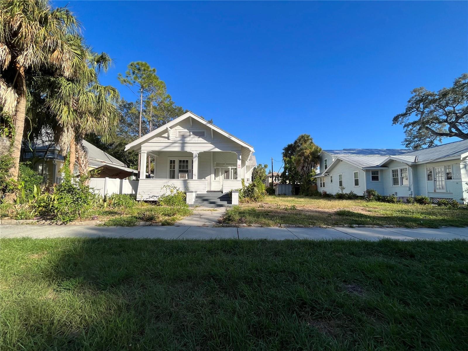1105 DE LEON, TAMPA, Single Family Residence,  for sale, PROPERTY EXPERTS 