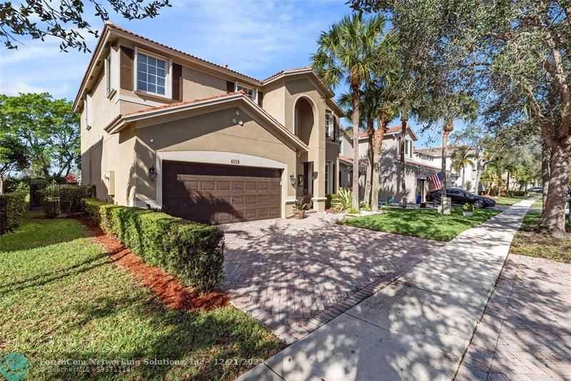 4059 Cascade Ter, Weston, Single Family,  for sale, PROPERTY EXPERTS 