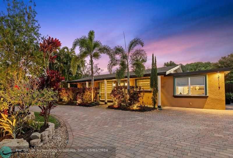 2117 2nd Ave, Wilton Manors, Single Family,  for sale, PROPERTY EXPERTS 