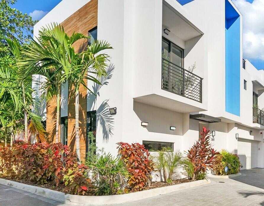 2681 8th, Wilton Manors, Townhouse,  sold, PROPERTY EXPERTS 