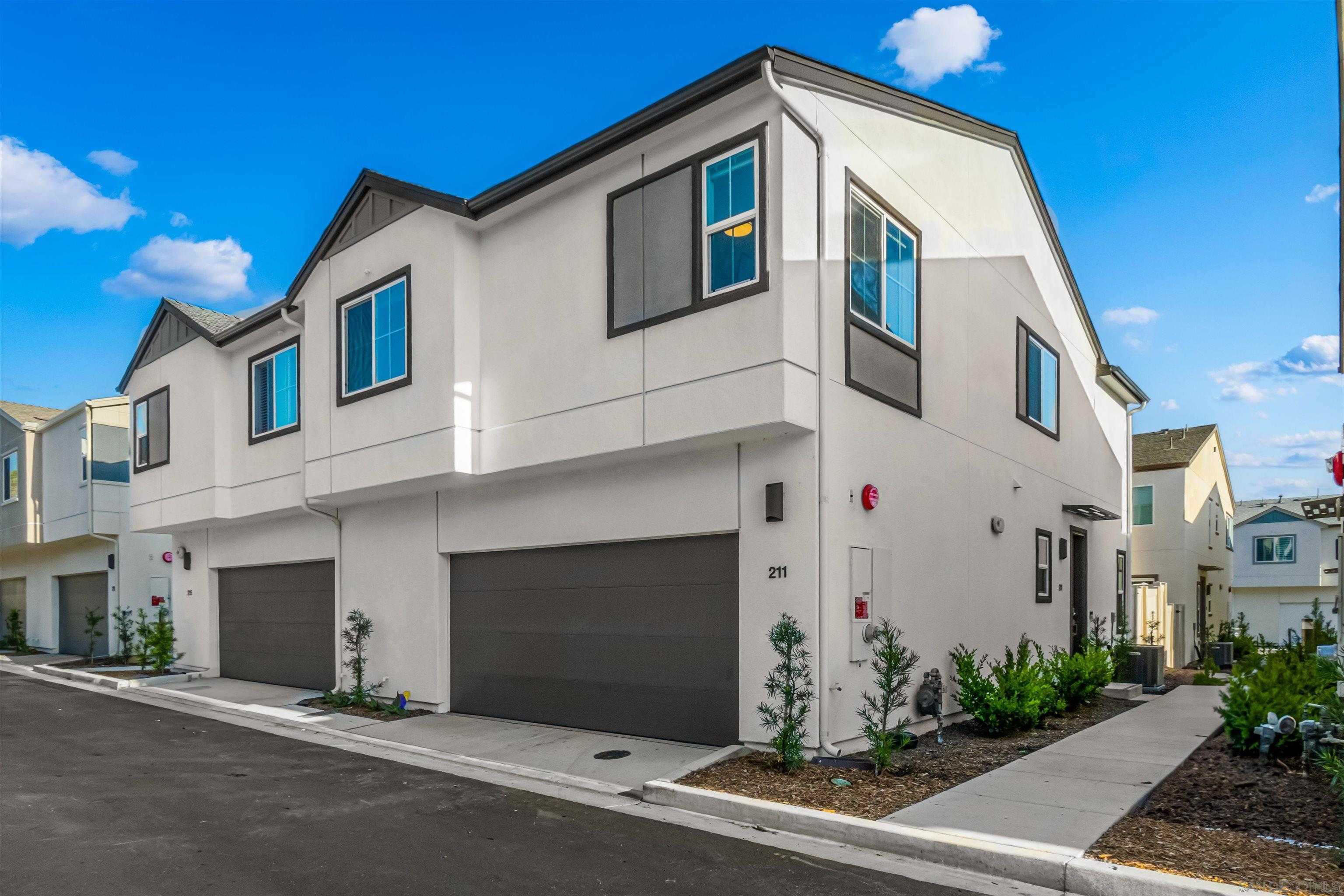 211 Canopy Trails Pl., 240008317, Fallbrook, Townhome,  for sale, PROPERTY EXPERTS 